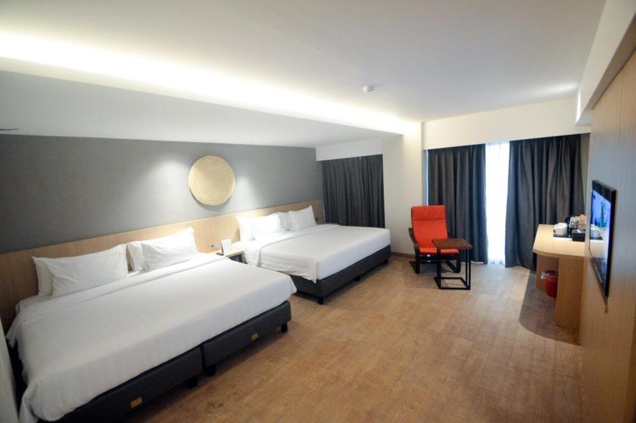 Aveta Hotel Malioboro Yogyakarta Extérieur photo