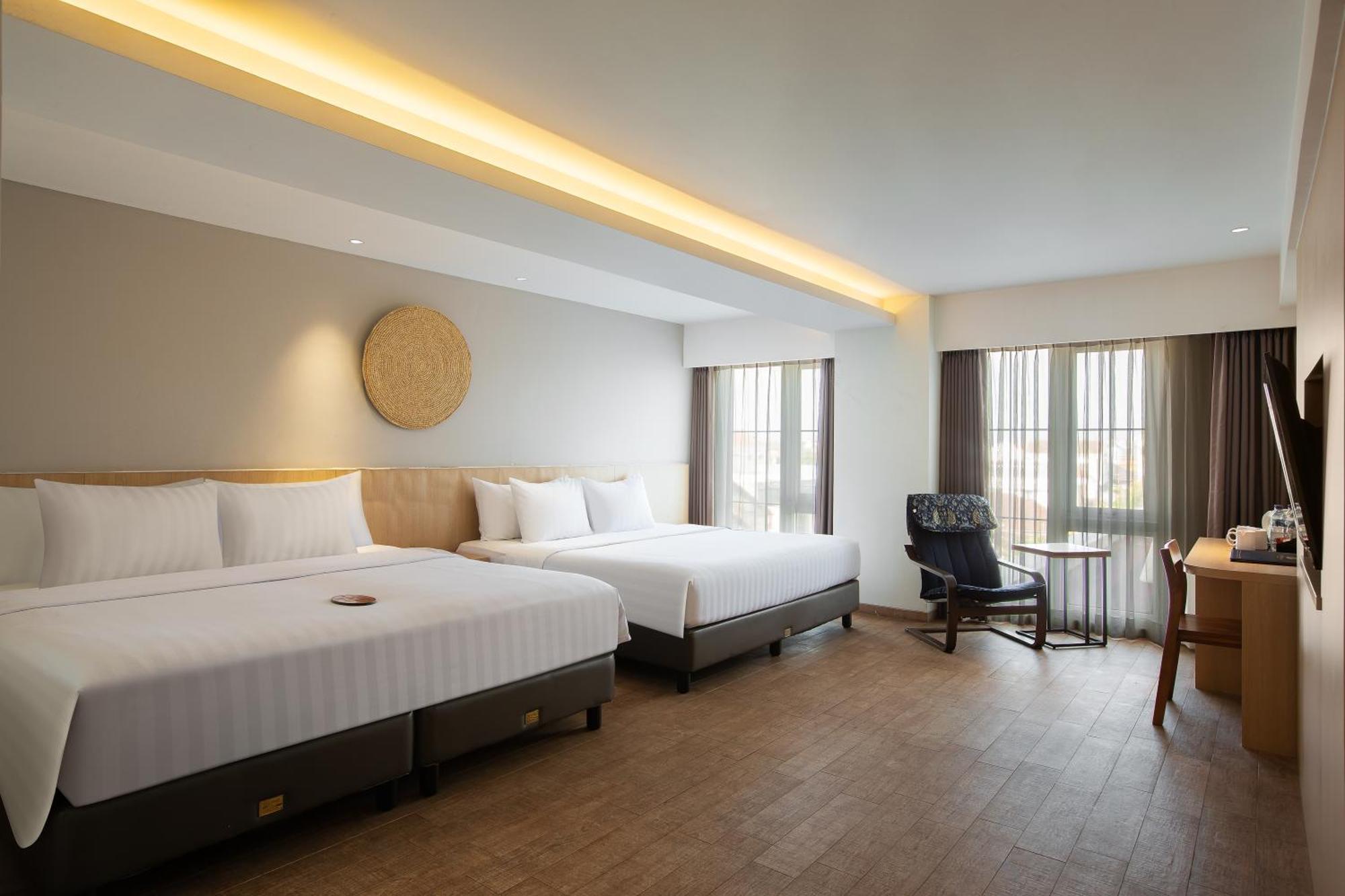 Aveta Hotel Malioboro Yogyakarta Extérieur photo