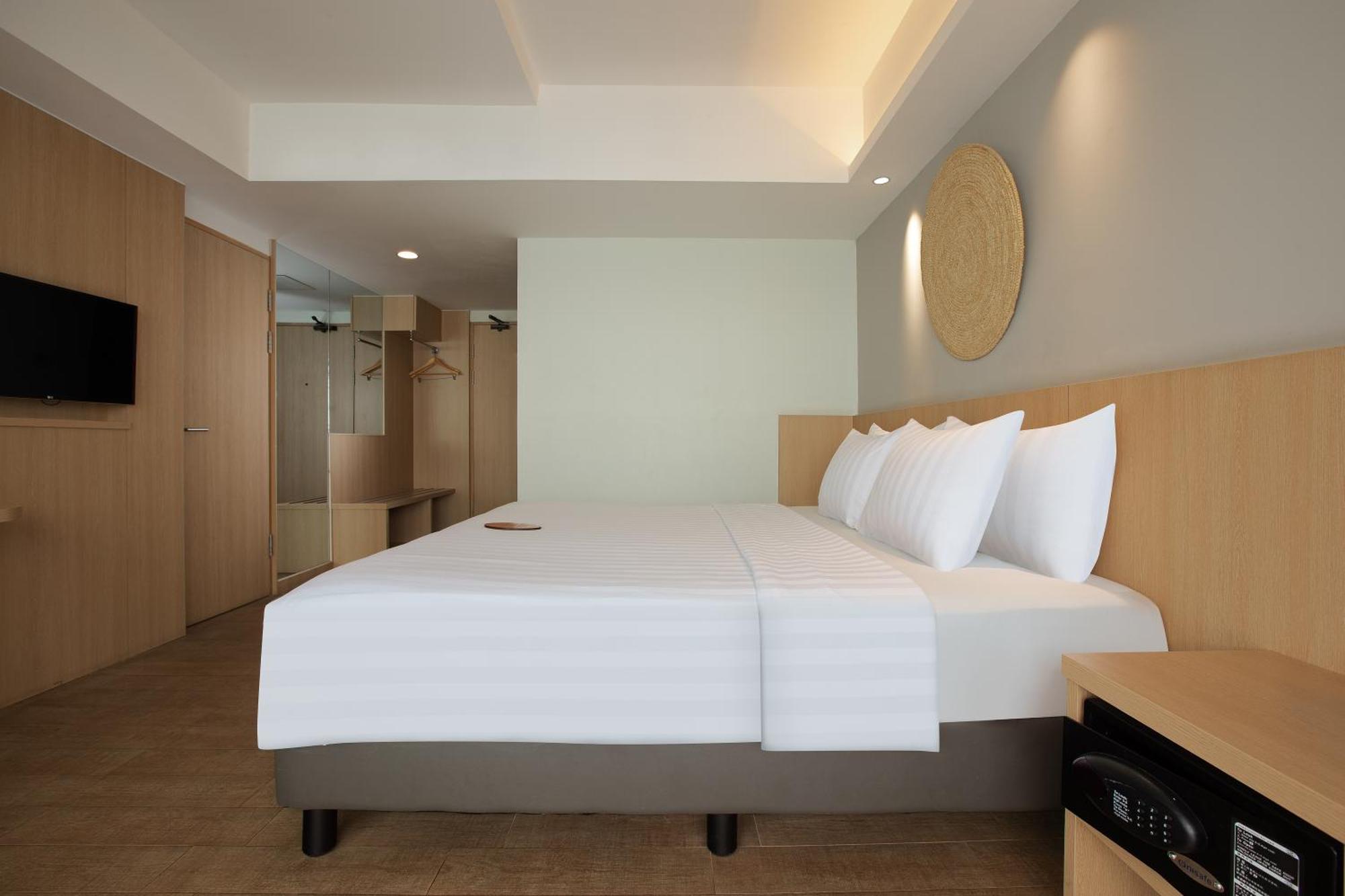 Aveta Hotel Malioboro Yogyakarta Extérieur photo